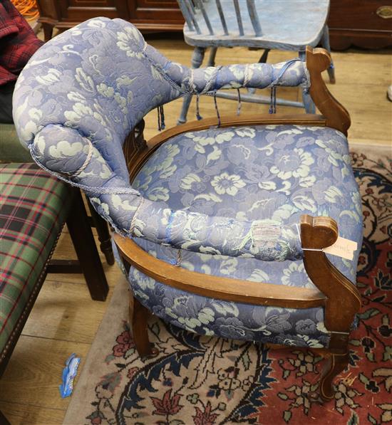 A late Victorian salon chair